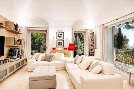Gocce Villas - Villa Bouganvillea Superb Capri Villa With Views المظهر الخارجي الصورة