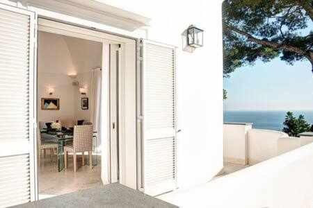 Gocce Villas - Villa Bouganvillea Superb Capri Villa With Views المظهر الخارجي الصورة