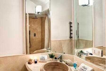 Gocce Villas - Villa Bouganvillea Superb Capri Villa With Views المظهر الخارجي الصورة